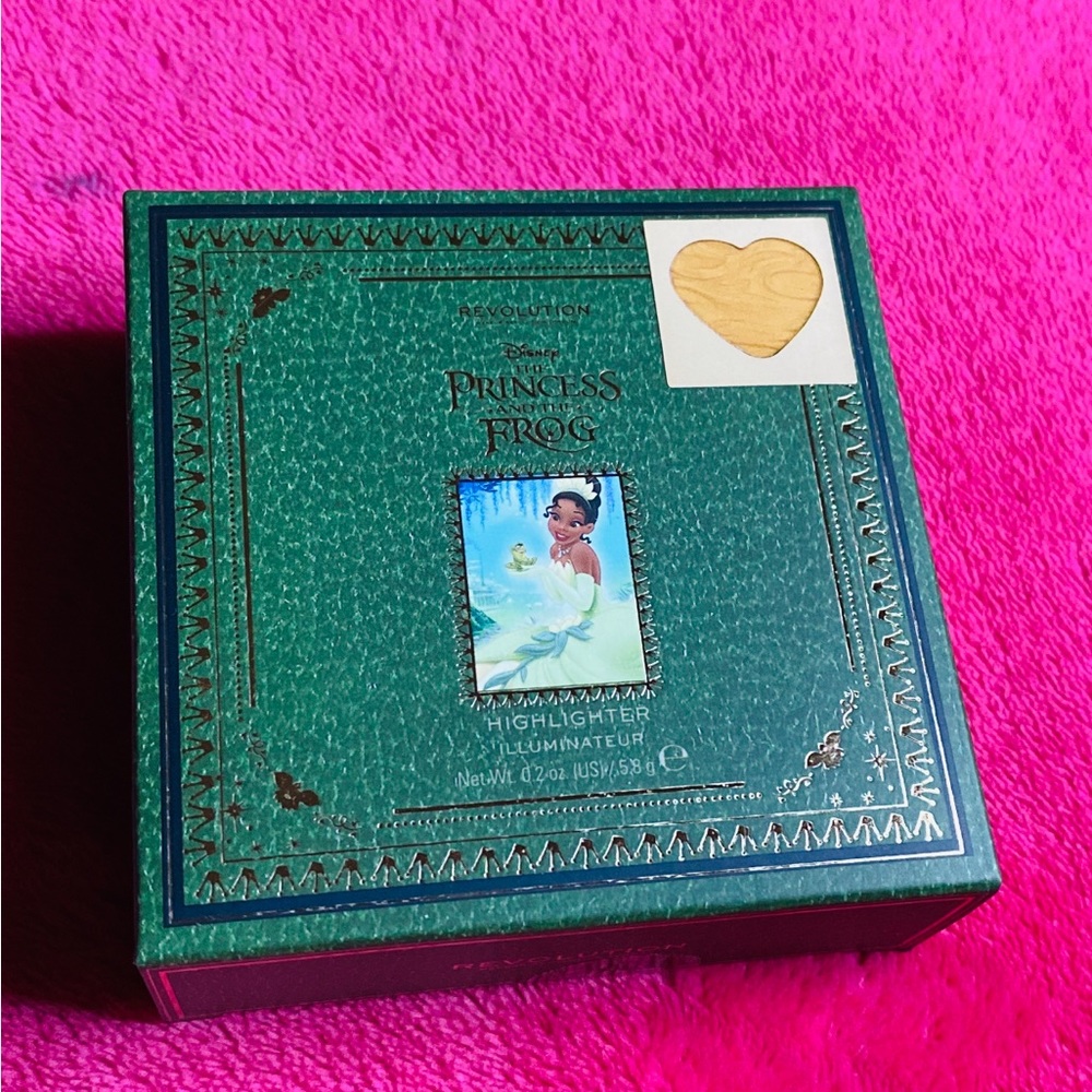 The I Heart Revolution Tiana, Princess & The Frog Fairytale Book Highlighter